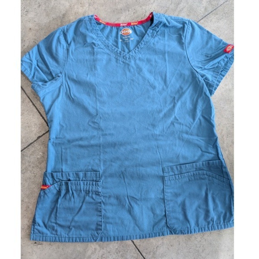 Dickies Blue V Neck Scrub Top with Pockets Women Size Large