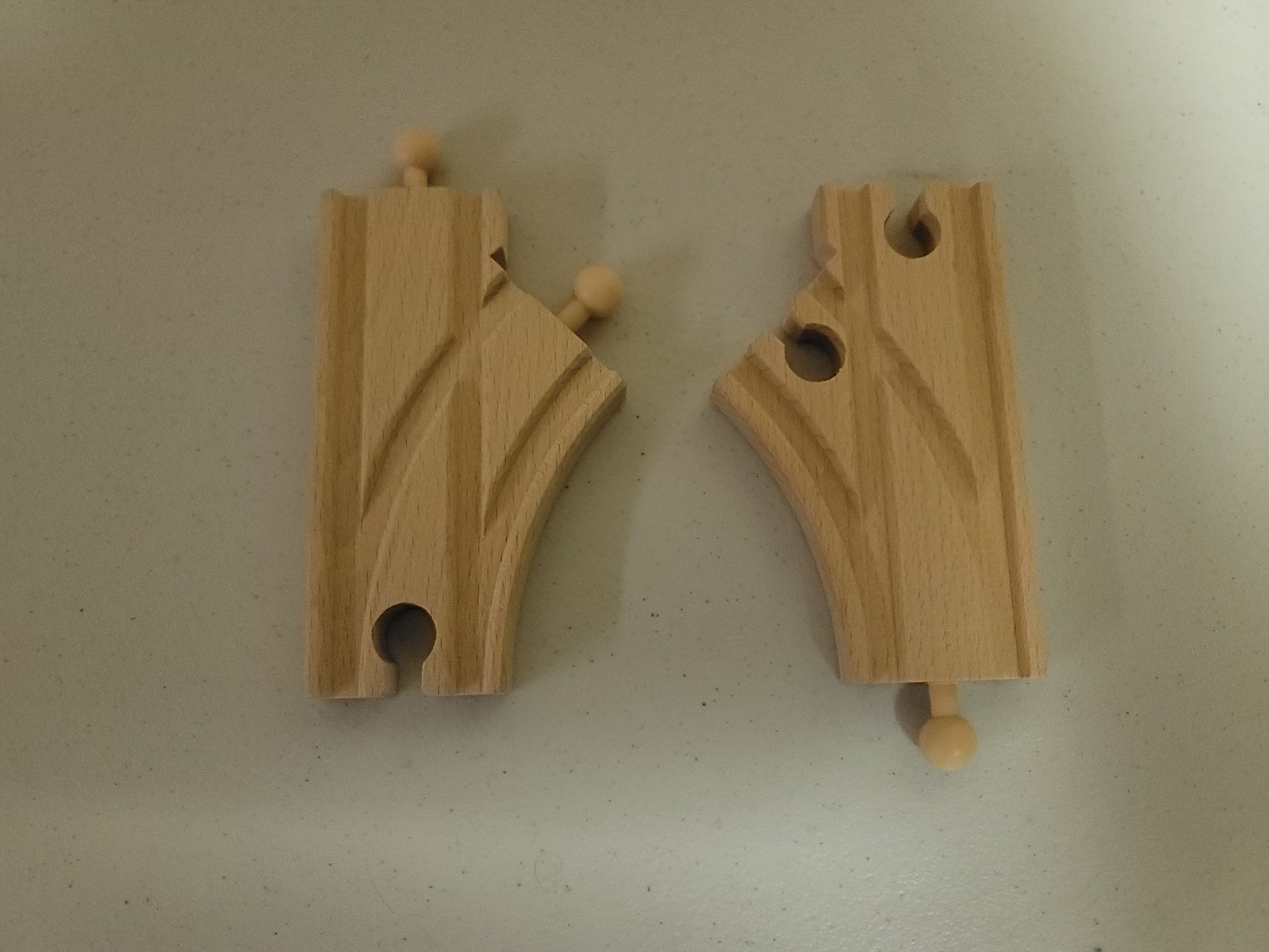 Brio World Wooden Railway Small Curved Switch Tracks Male & Female