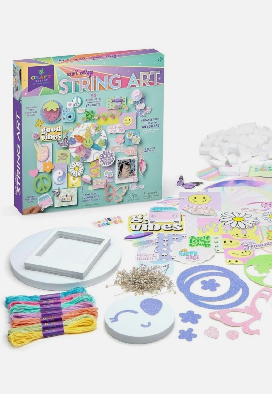 Craft-tastic Wall Collage String Art