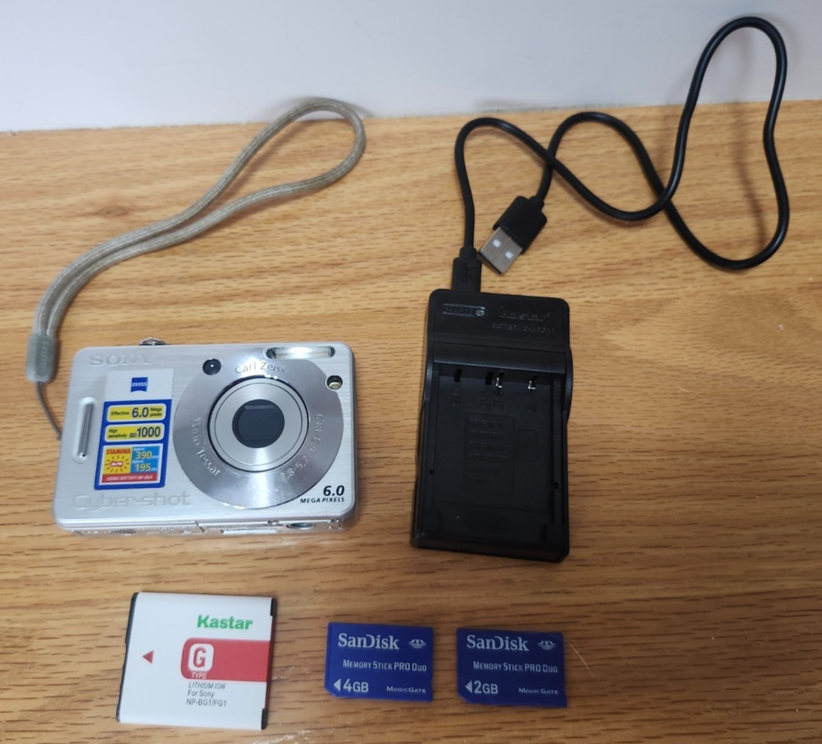 Sony Cybershot DSC-W50 Digital Camera + Charger + Battery + Memory - Free Ship