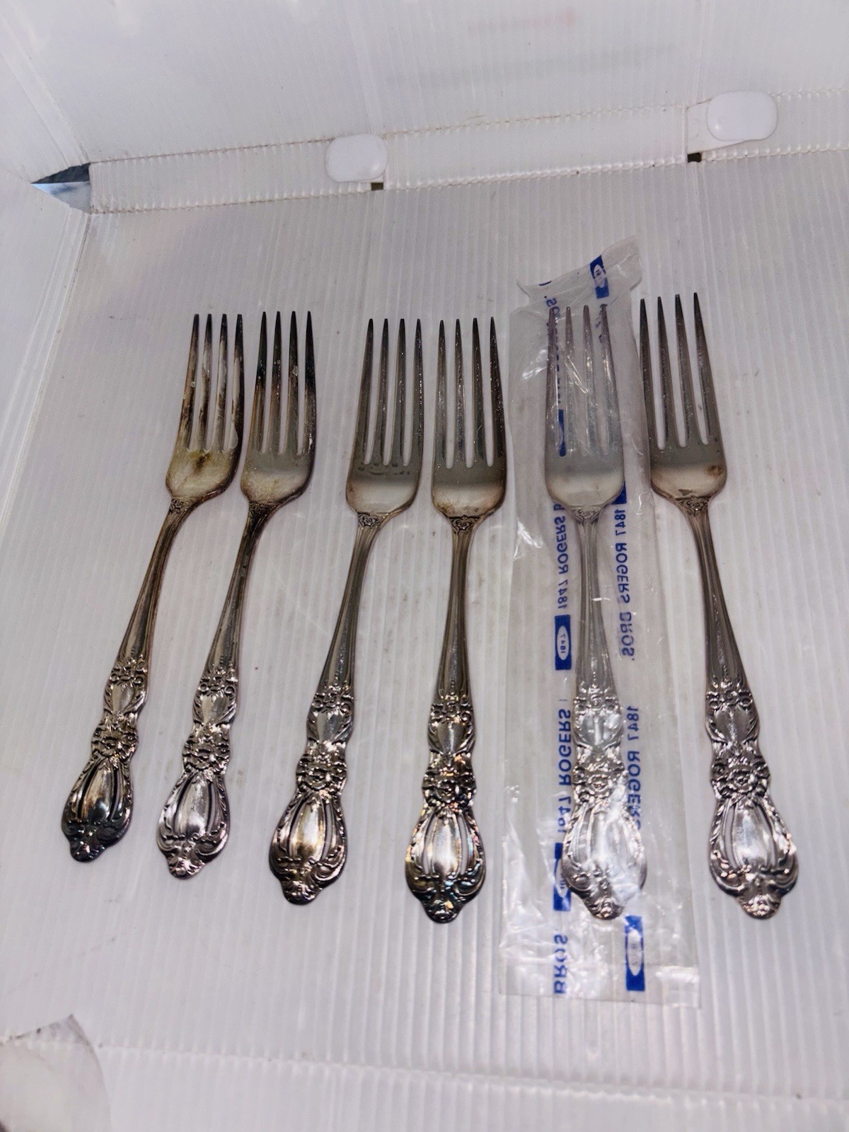 Set Of 6 Dinner Forks 1953 International 1847 Rogers Silverplate HERITAGE 7 1/2"