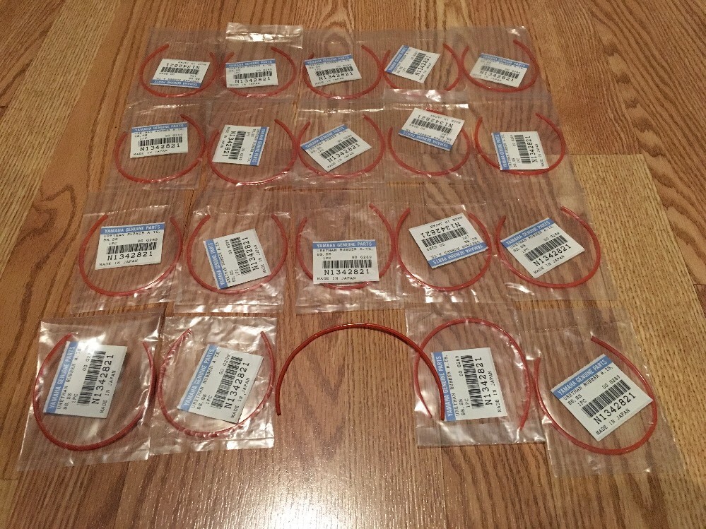 *Lot of TWENTY (x20)* - YAMAHA N1342821 - Urethan Rubber A. TS, BS, SS - 00 G289