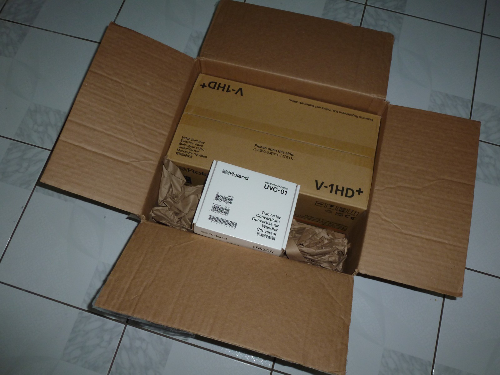 Roland V-1HD+ Video Switcher & UVC-01 Streaming Encoder - New in Box!!