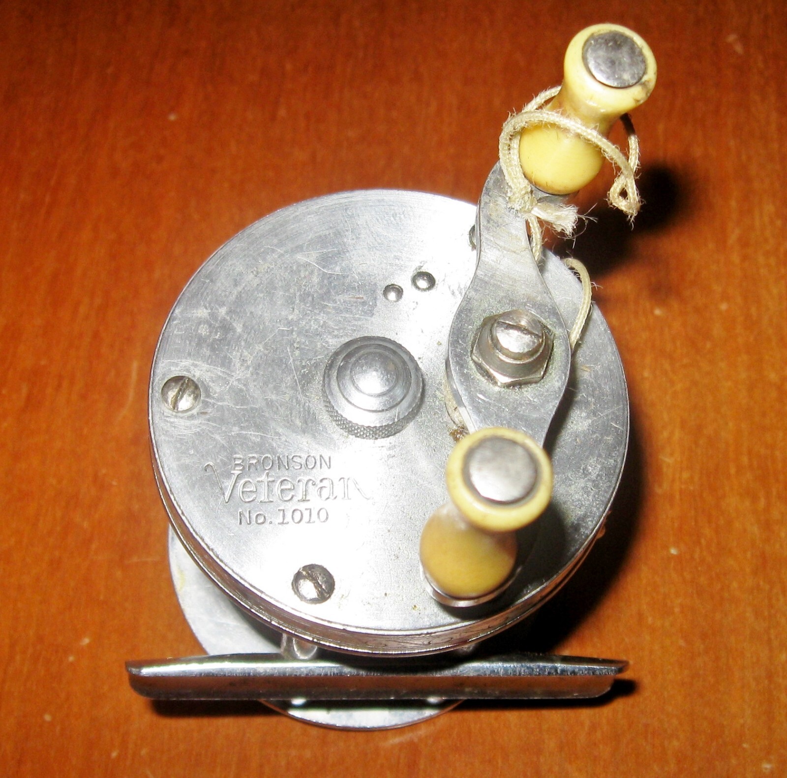 Vintage Bronson Fishing Reel Veteran No. 1010 Pat App for Made in USA