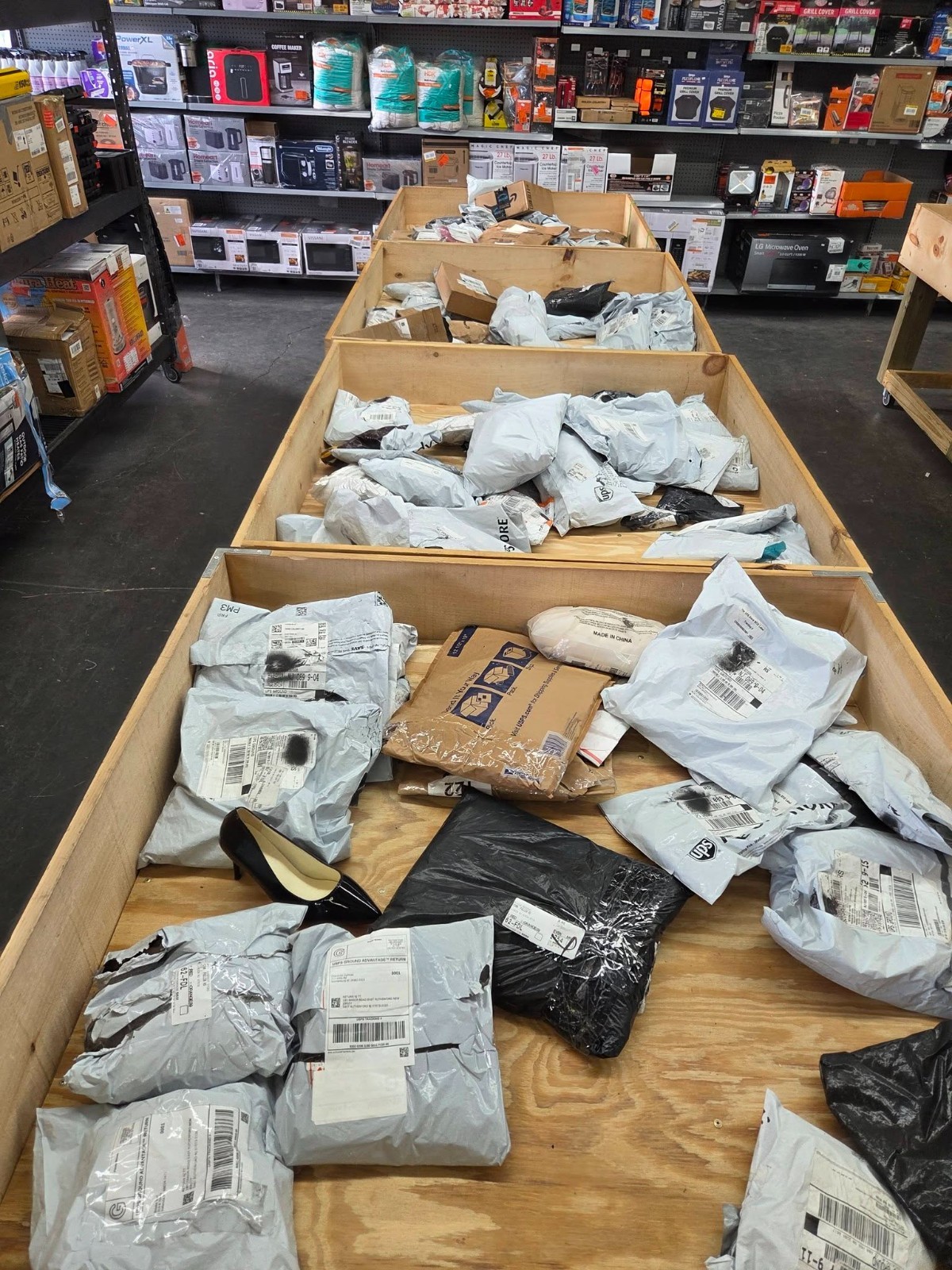 Random Liquidation Box – Amazon & Target Merchandise Surprise Assortment