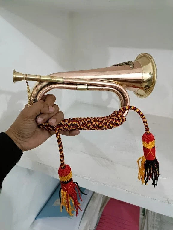 Brass Copper Bugle Military Cavalry Horn Old School Orchestra Bagel