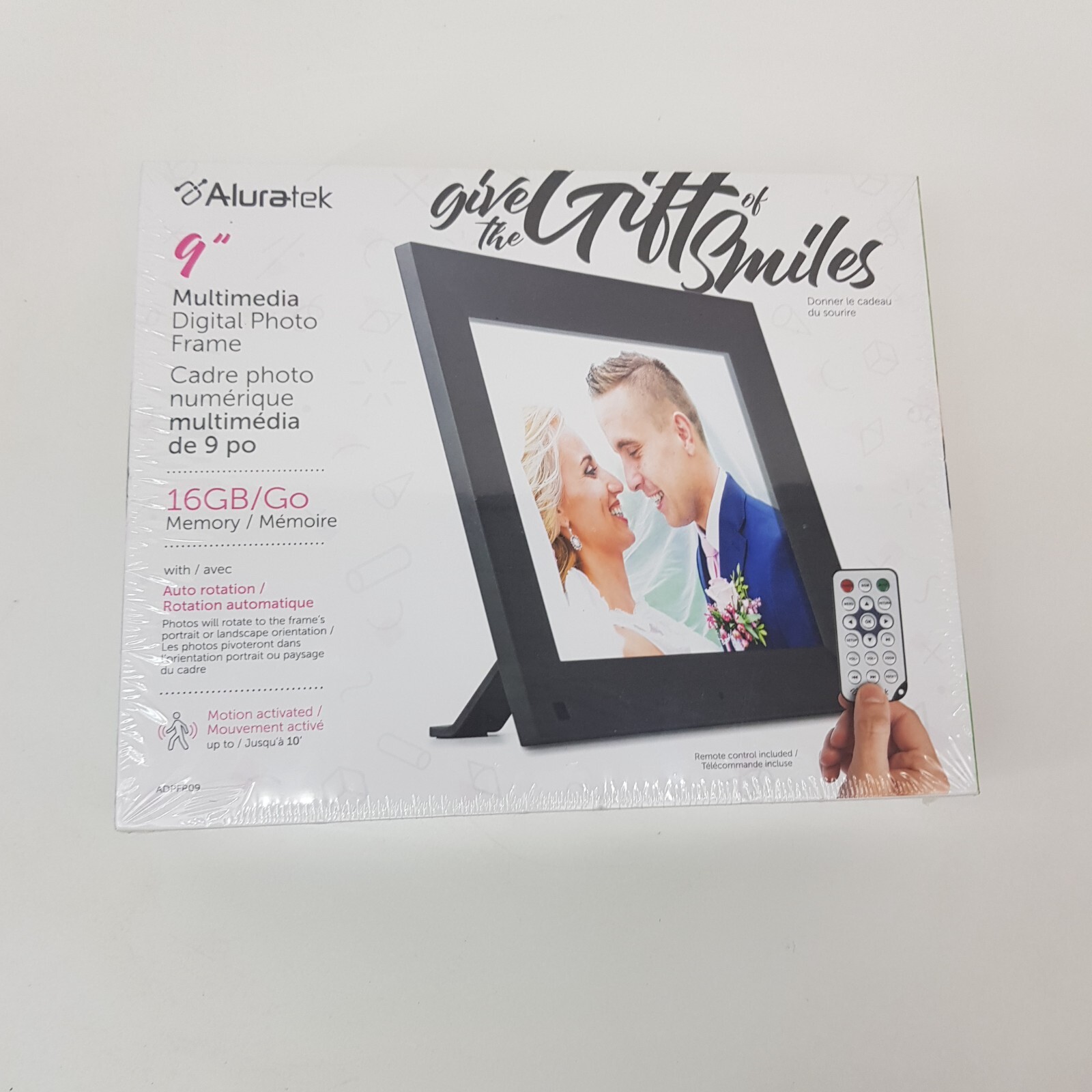 Aluratek 9''Multimedia Digital Photo Frame 16GB Auto Rotation Motion Sensor