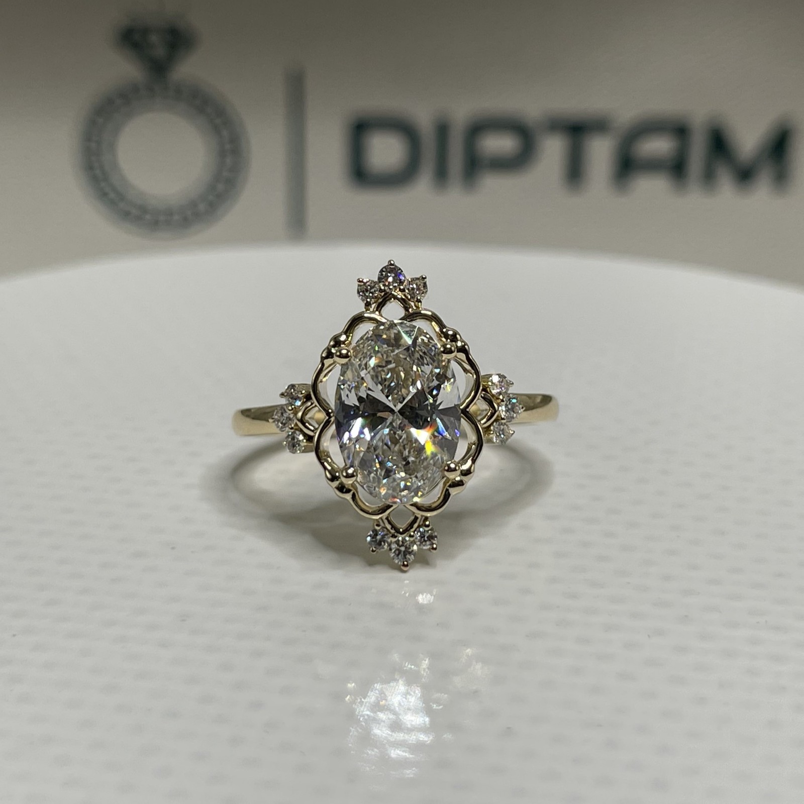 1.94 Ct Oval Lab Grown Diamond Ring IGI Certified 14k Yellow Gold