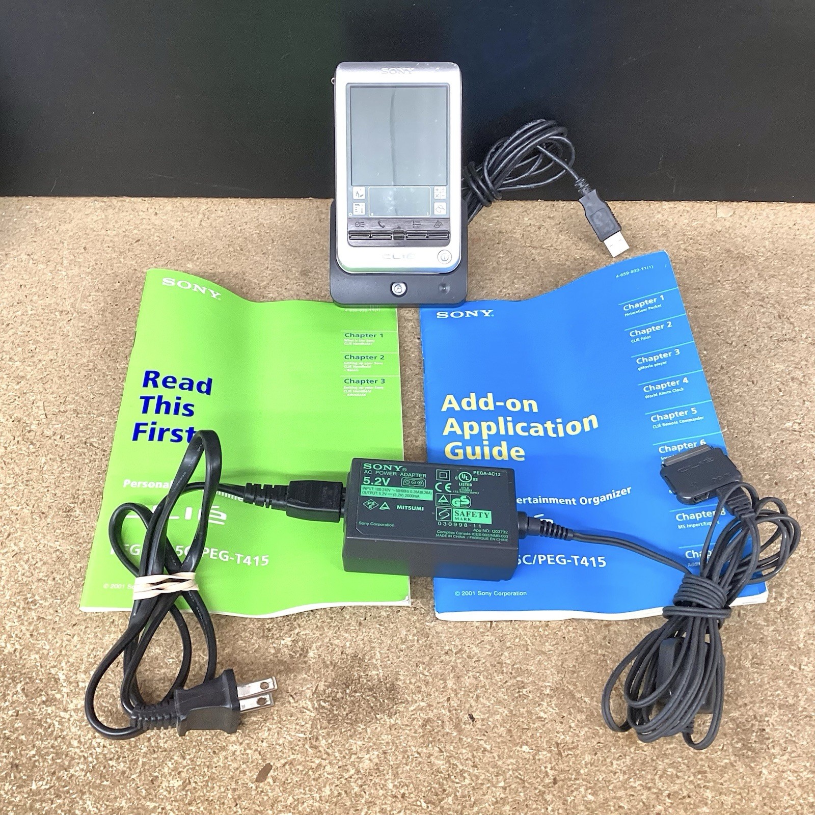 Sony CLIÉ / Clie PEG-T415 - Rare Handheld PDA w/ Original OEM Pen - Untested