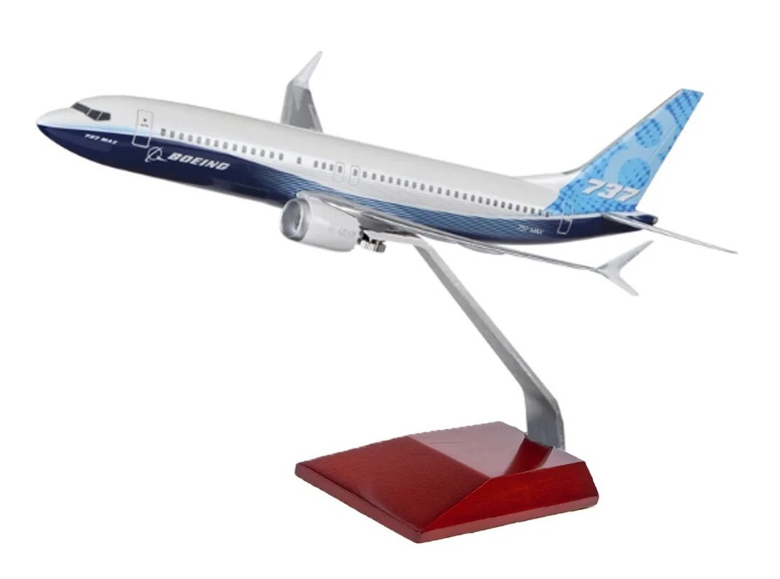 Hogan Boeing 737 Max 8 House Livery Desk Top Display Jet Model 1/200 Airplane