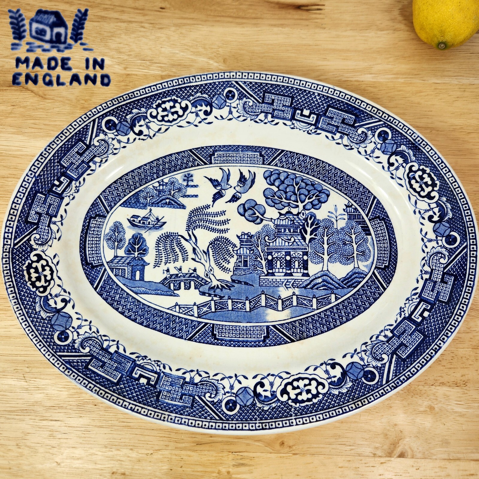 1900s WASHINGTON POTTERY, OLD WILLOW 11.5x9" OVAL PLATTER Blue Willow ENGLAND