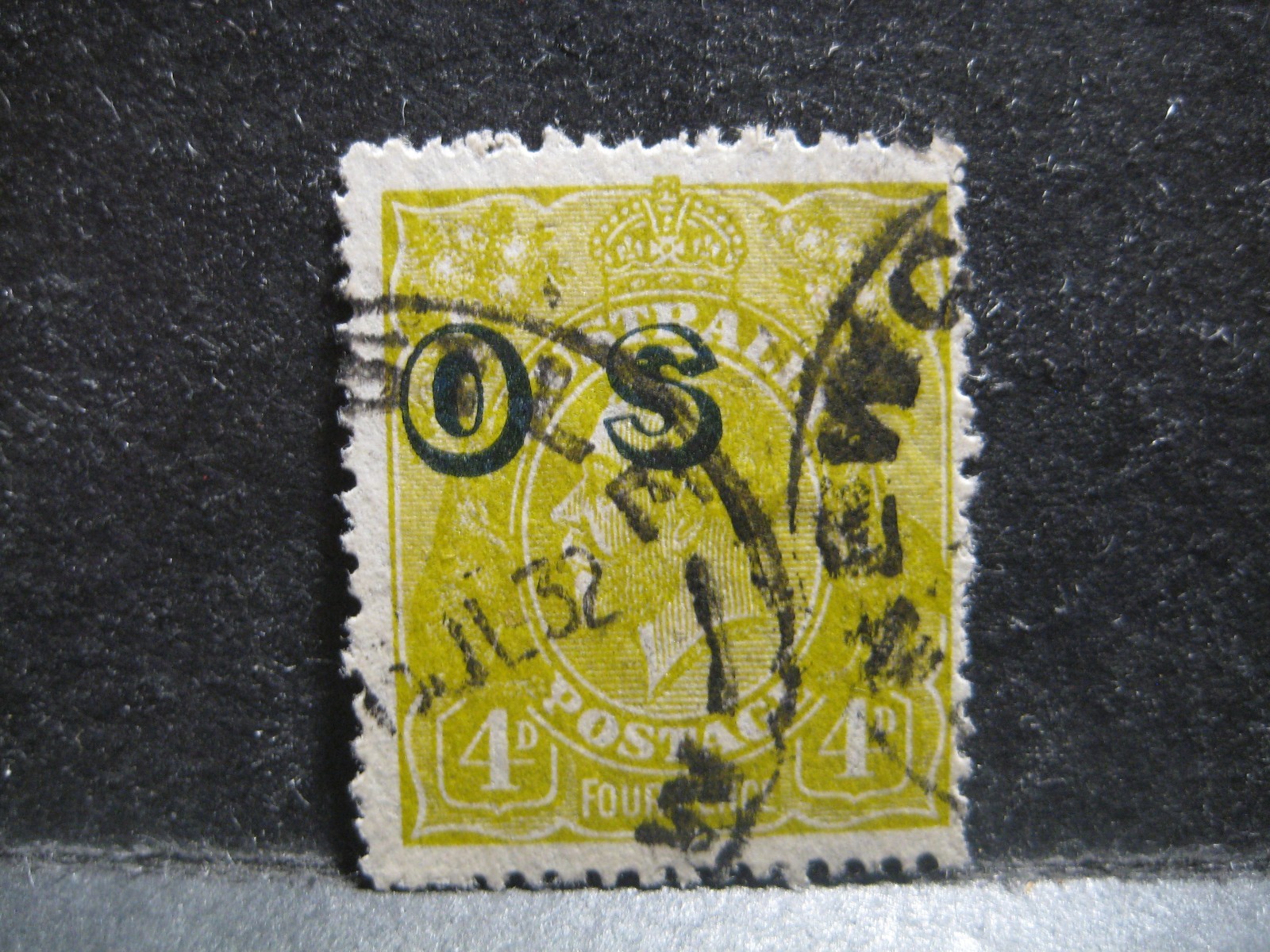 Australia #O4 Used- WDWPhilatelic (N9X)  (3/26)