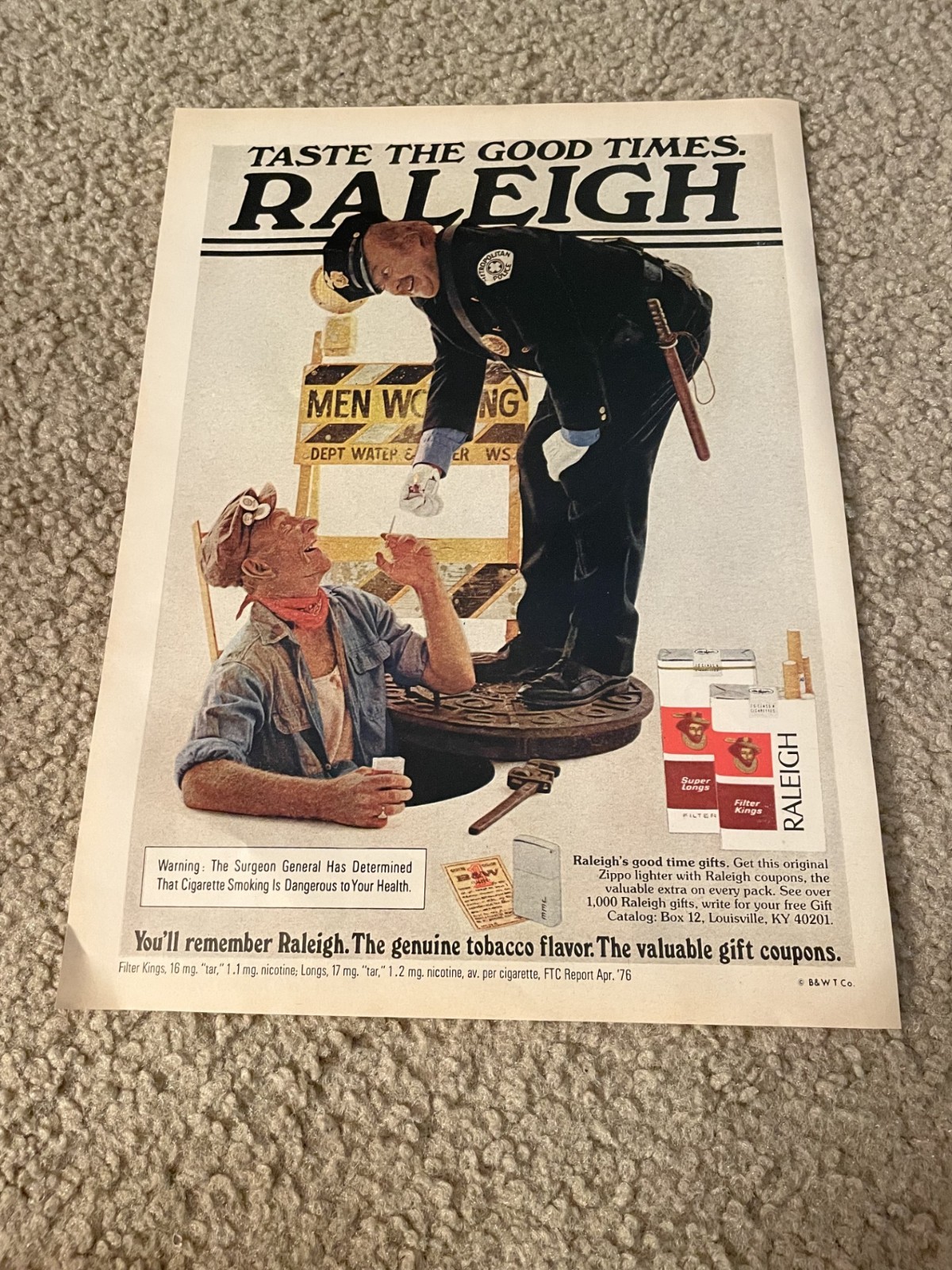 Vintage 1976 RALEIGH CIGARETTES FILTER KINGS SUPER LONGS Print Ad 1970s