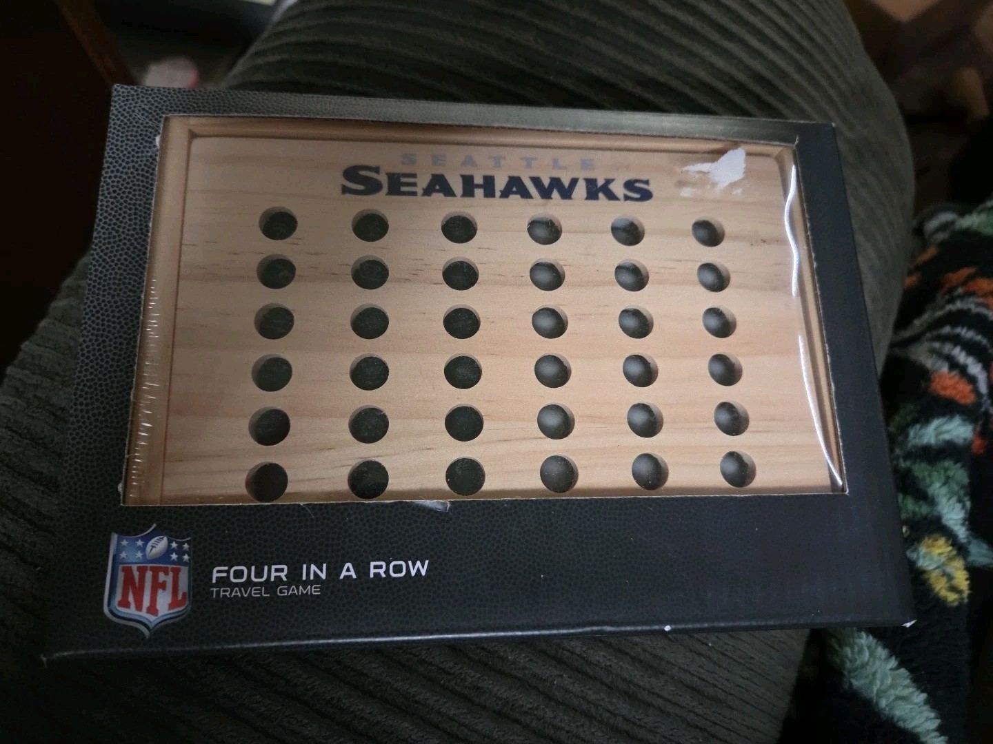 NFL Mini Travel Team 4 in A Row Mini Game- Wooden, 5.5" x 8" (Seattle Seahawks)