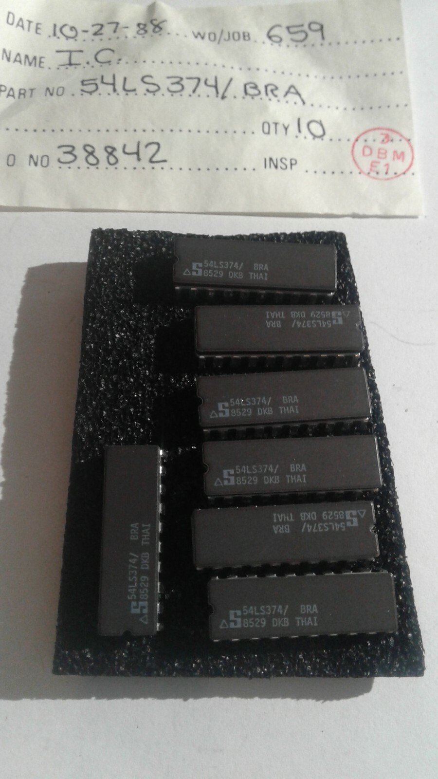 (1pc) 54LS374/BRA, SIGNETICS, IC