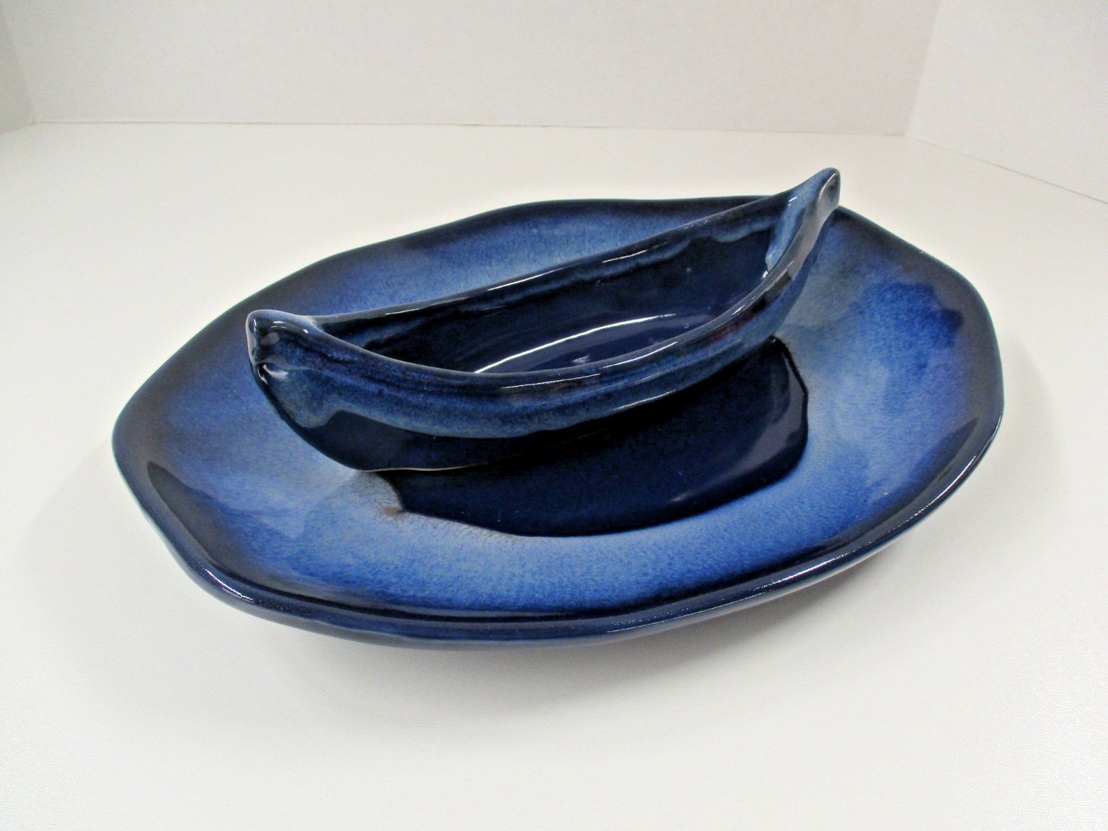 MAXWELL POTTERY CANADA Blue Drip Canoe Platter Plate Chip Dip Set Signed QUALITY