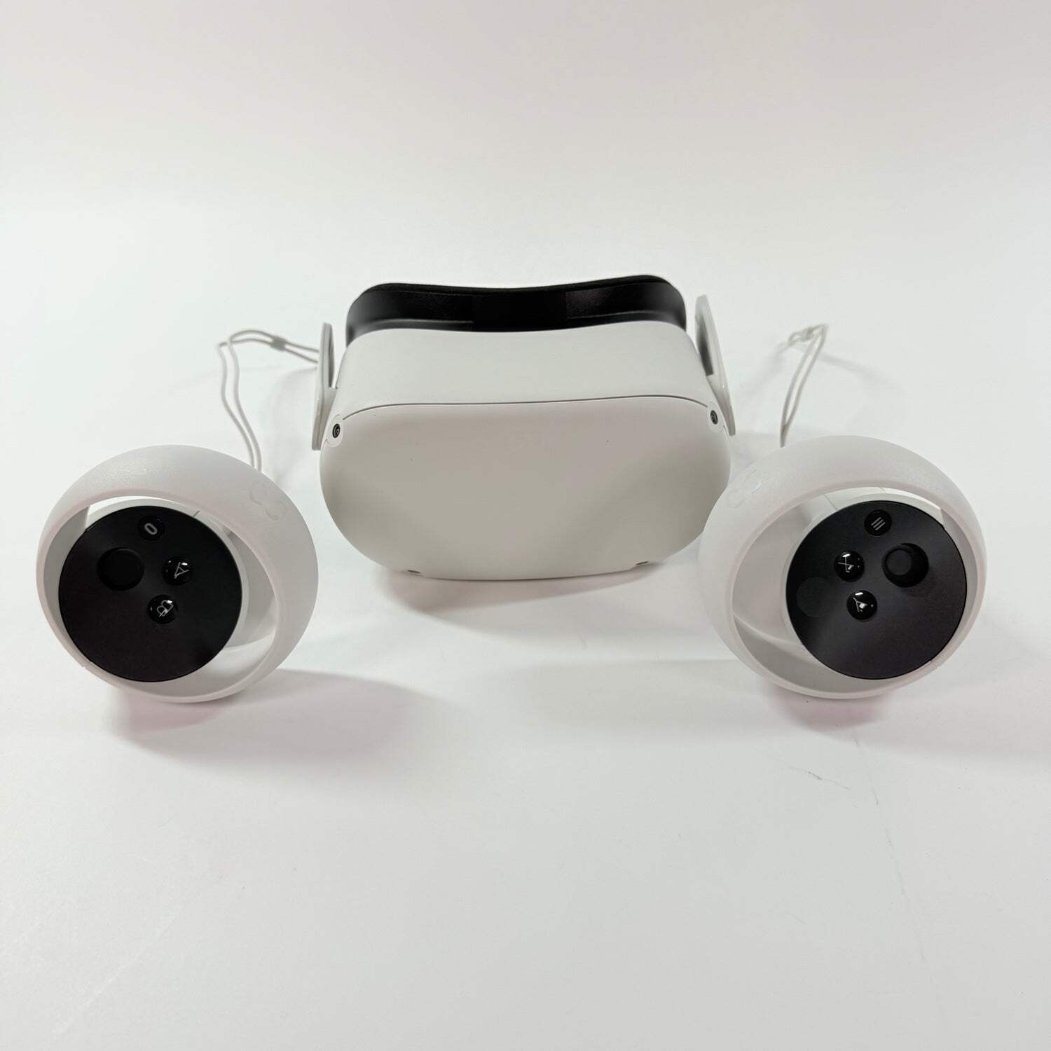 Meta Quest 2 128GB Standalone All-in-One VR Headset KW49CM