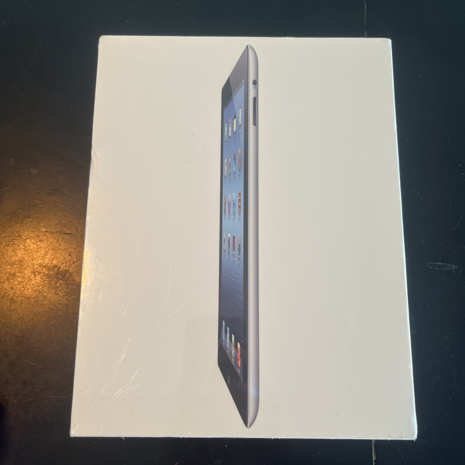 Apple iPad 4th Gen. 64GB, Wi-Fi + Cellular (Md368llA), 9.7in - Black, Unlocked