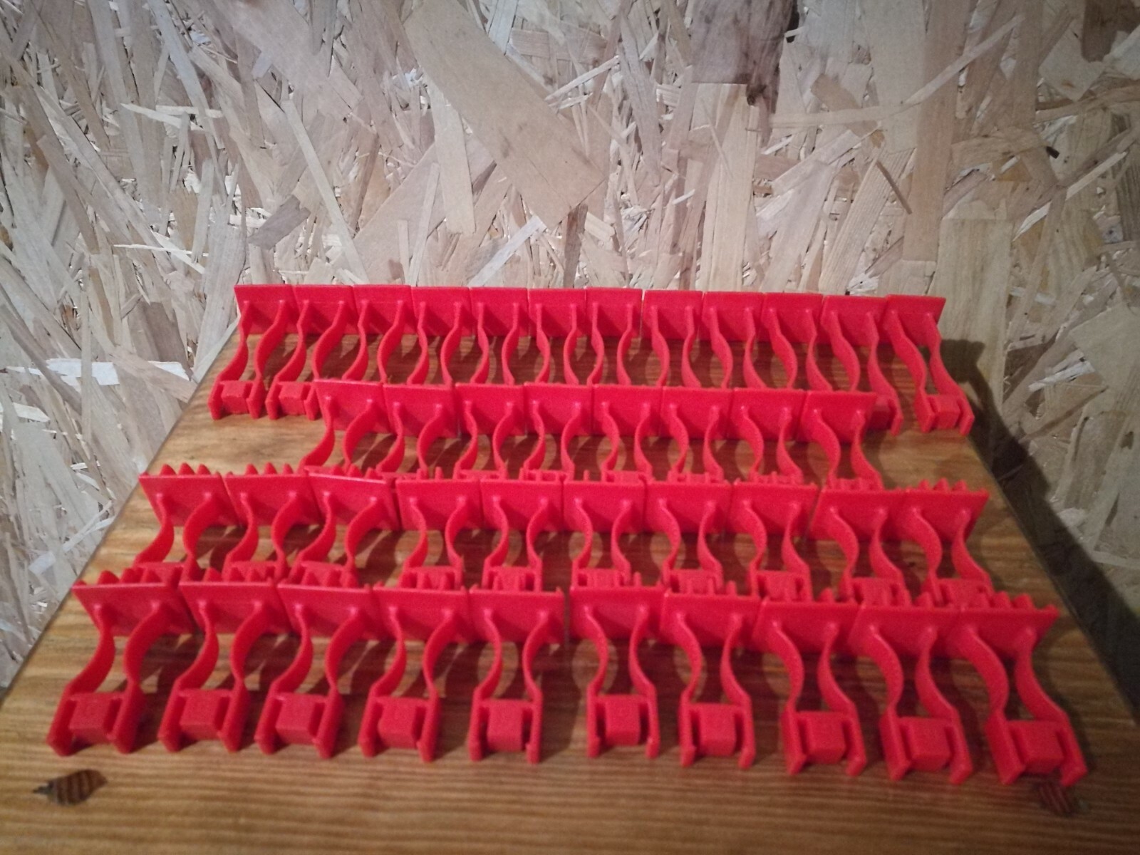 Carrera 1:43 Go!!! 40 x Banked Curve Loop Red Bridge Supports  (40, 48, 71mm)