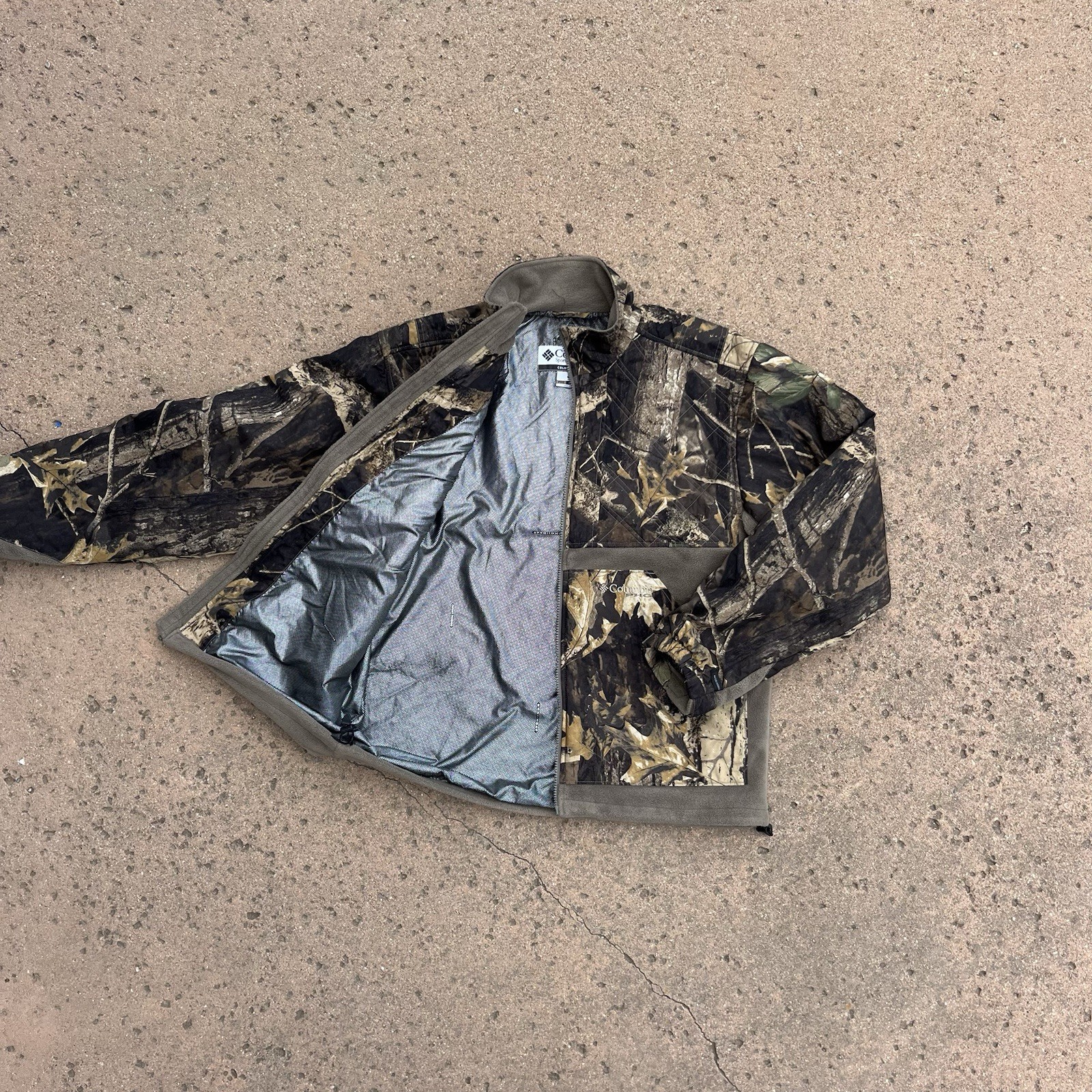 Columbia PHG Omni-Heat Camo Hunting Jacket Men’s Large RealTree Camo Full Zip