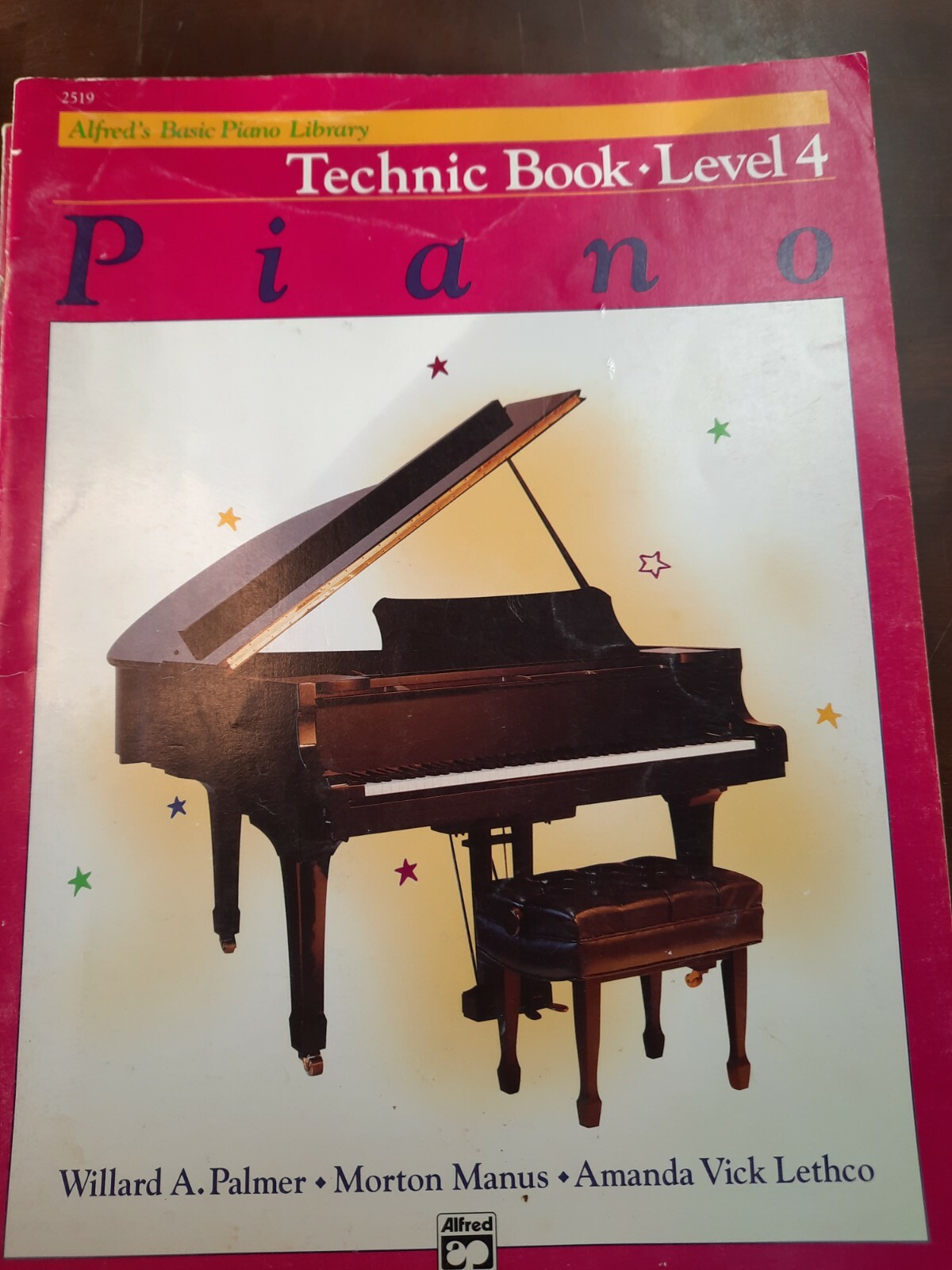 Alfred's Basic Piano Library: Technic Book Level 4, 1996 Study And Learn 