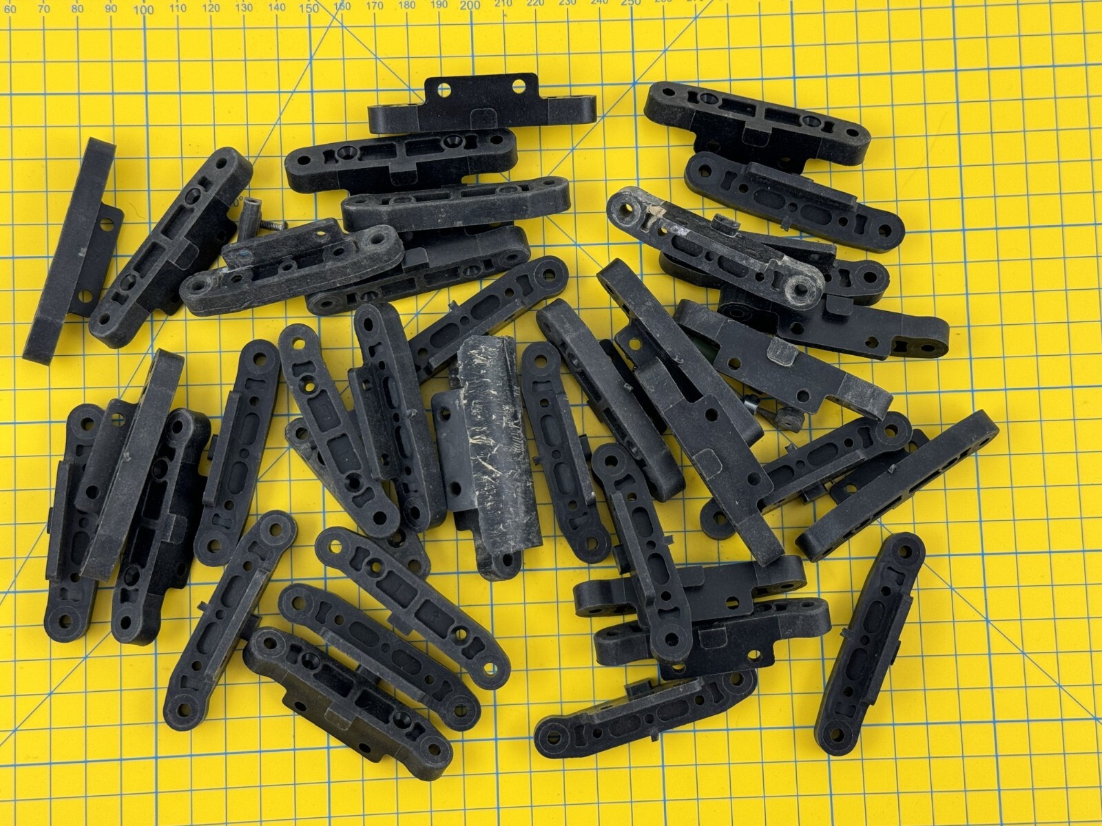 Mugen Assortment Accessories Various Spare Parts - Vintage Modeling