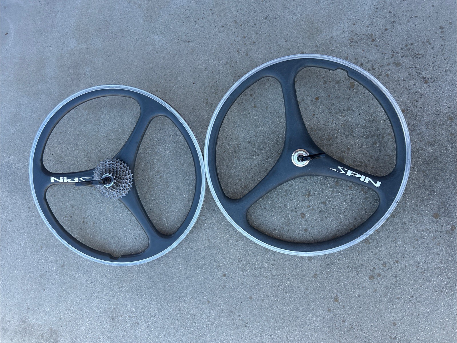 Vintage Spin Wheelset 26in 3 Spoke Mountain Bike Wheels 90s MTB Rim