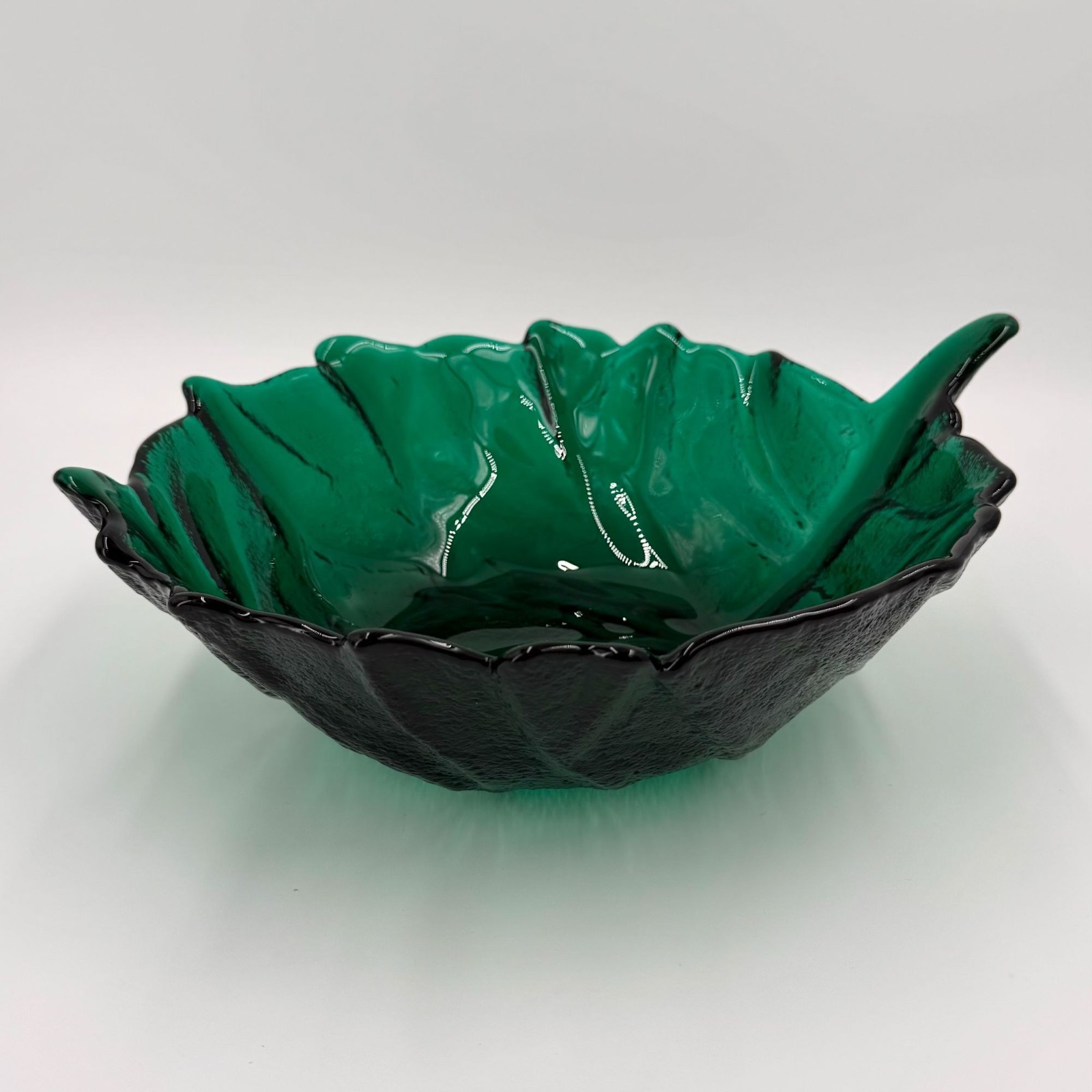 Blenko 12" Emerald Green Cabbage Bowl