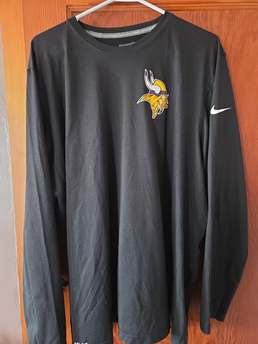 Nike Training Minnesota Vikings Nike Dri Fit Long Sleeve Shirt Men's 2XL