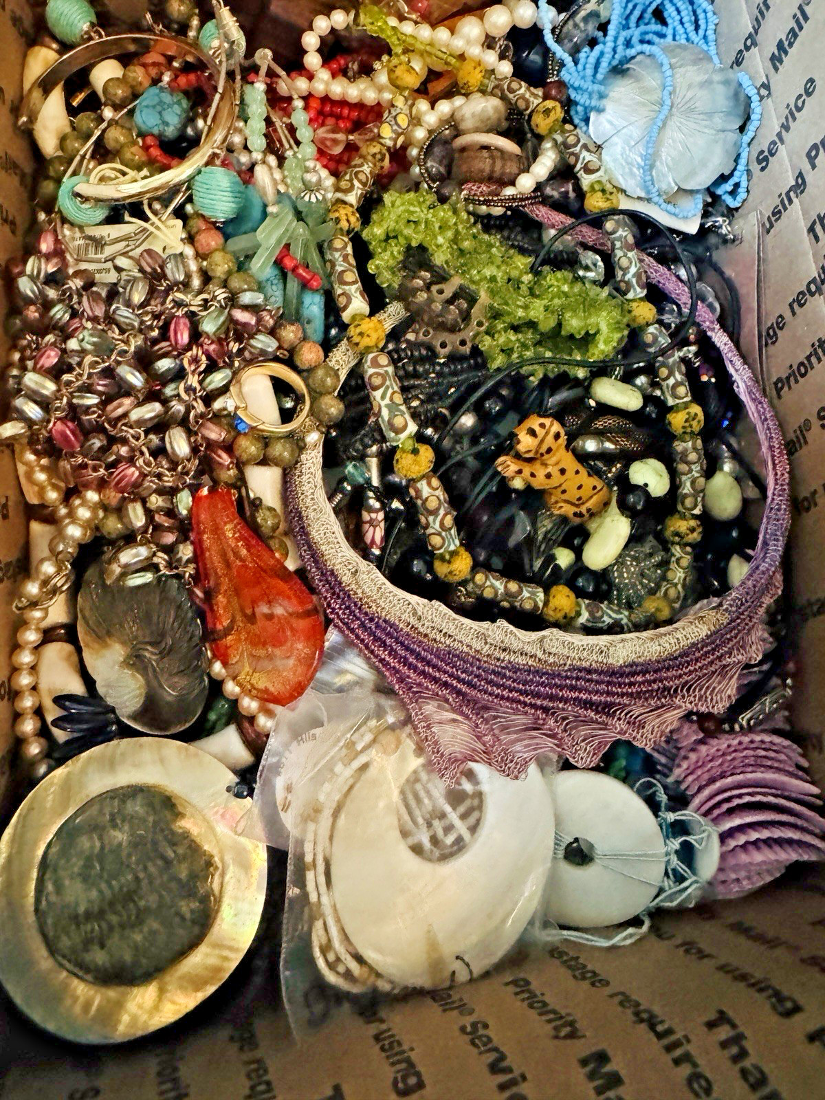 11 LBS 8 OZ Vintage to Now JEWELRY LOT Craft Resale Medium Flat Rate Box #8
