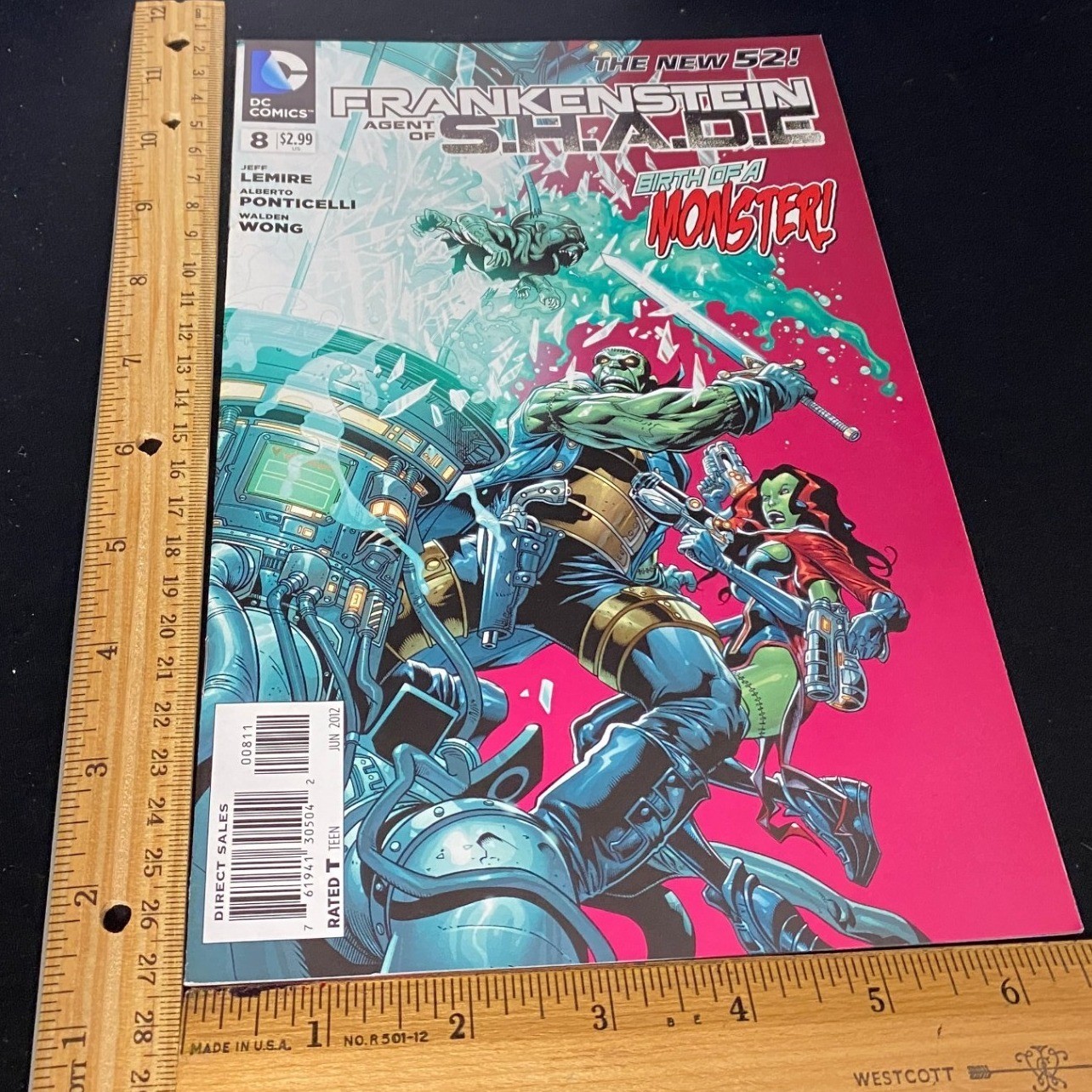Frankenstein Monster Age of Apocalypse 8 Comic Book DC Comics New 52 Teen Rated