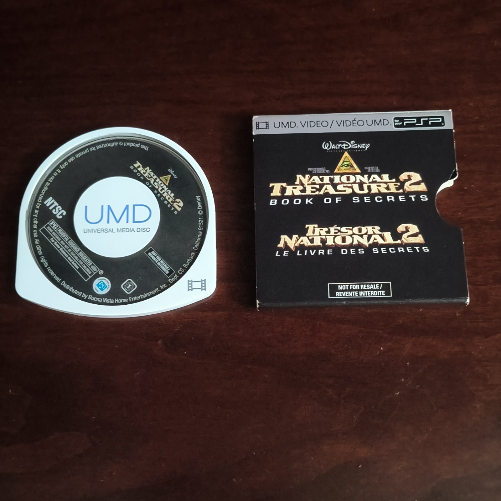 Buena Vista National Treasure 2 Book of Secrets UMD PSP Region 1 Nicolas Cage PG
