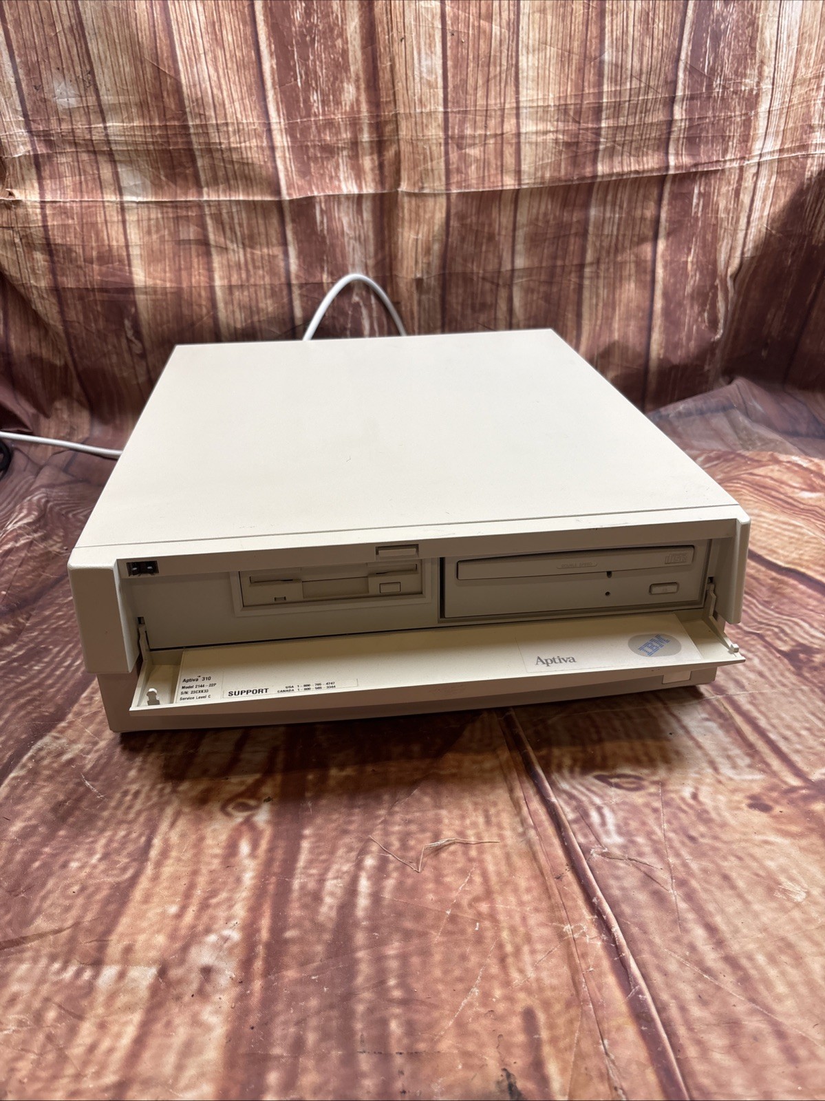 IBM Aptiva 2144-22p Computer - Vintage - power tested only
