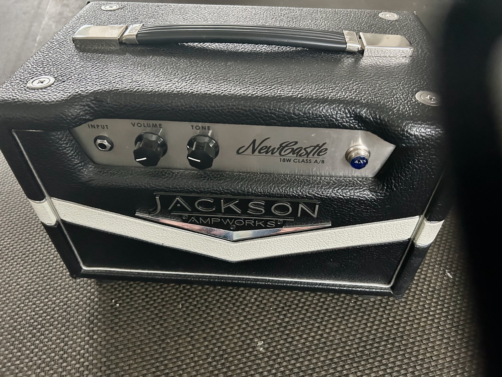 Jackson Ampworks NewCastle Guitar amp Head. 18 watts 