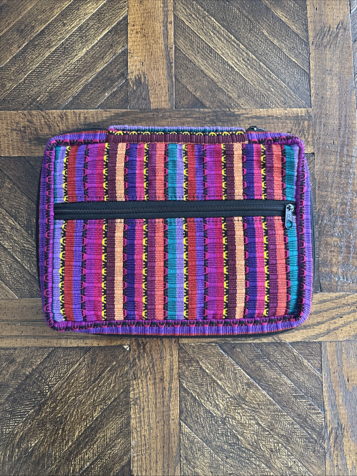 Handmade Bible Cover w/Zipper, Pocket, Handle Colorful Quilted Pattern 8.5 x 11”