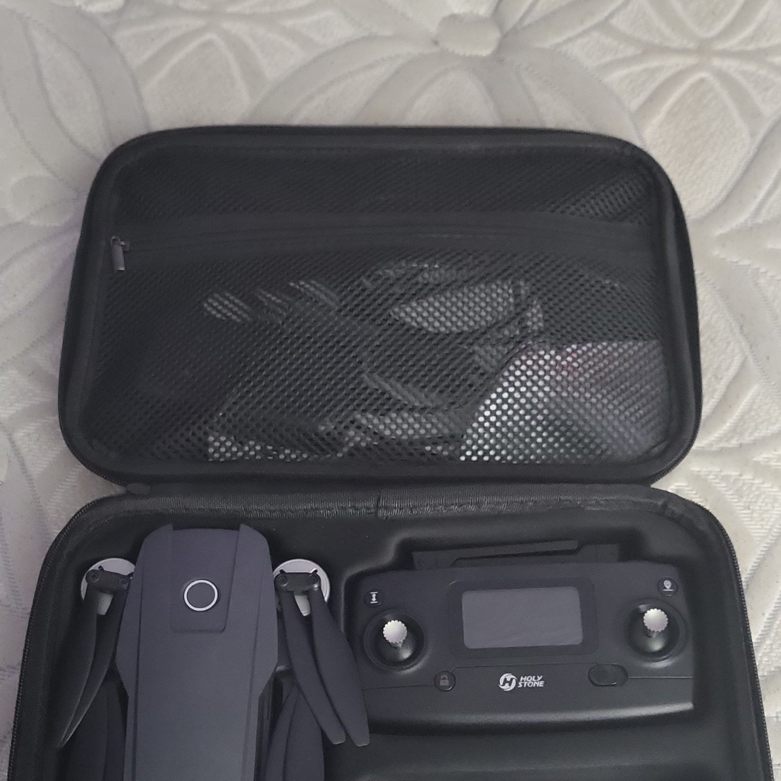 Holy Stone HS720-4K Foldable Quadcopter Drone With Camera, Controller & Case