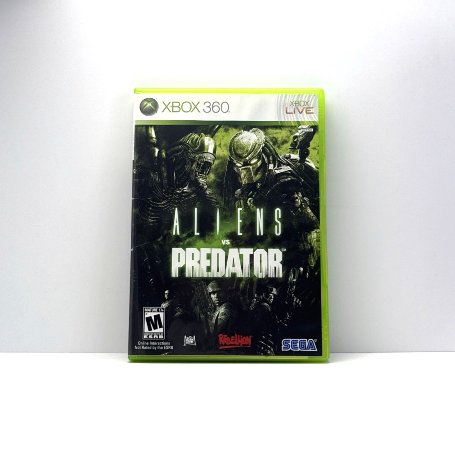 Aliens vs. Predator Microsoft Xbox 360 Mint Disc CIB Refurbished & Tested