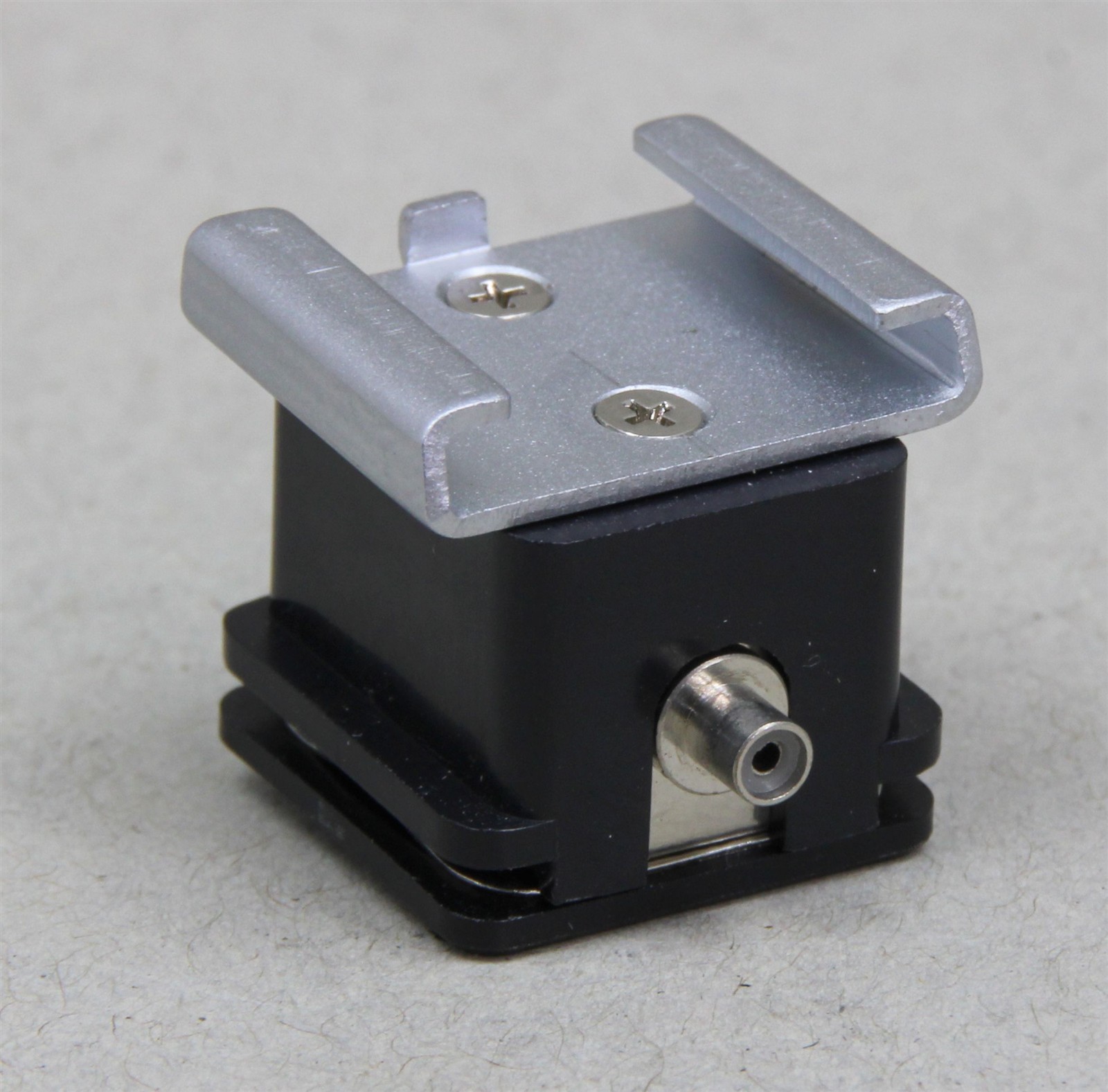 Unbranded/Generic HOT SHOE TO PC ADAPTER Made in JAPAN