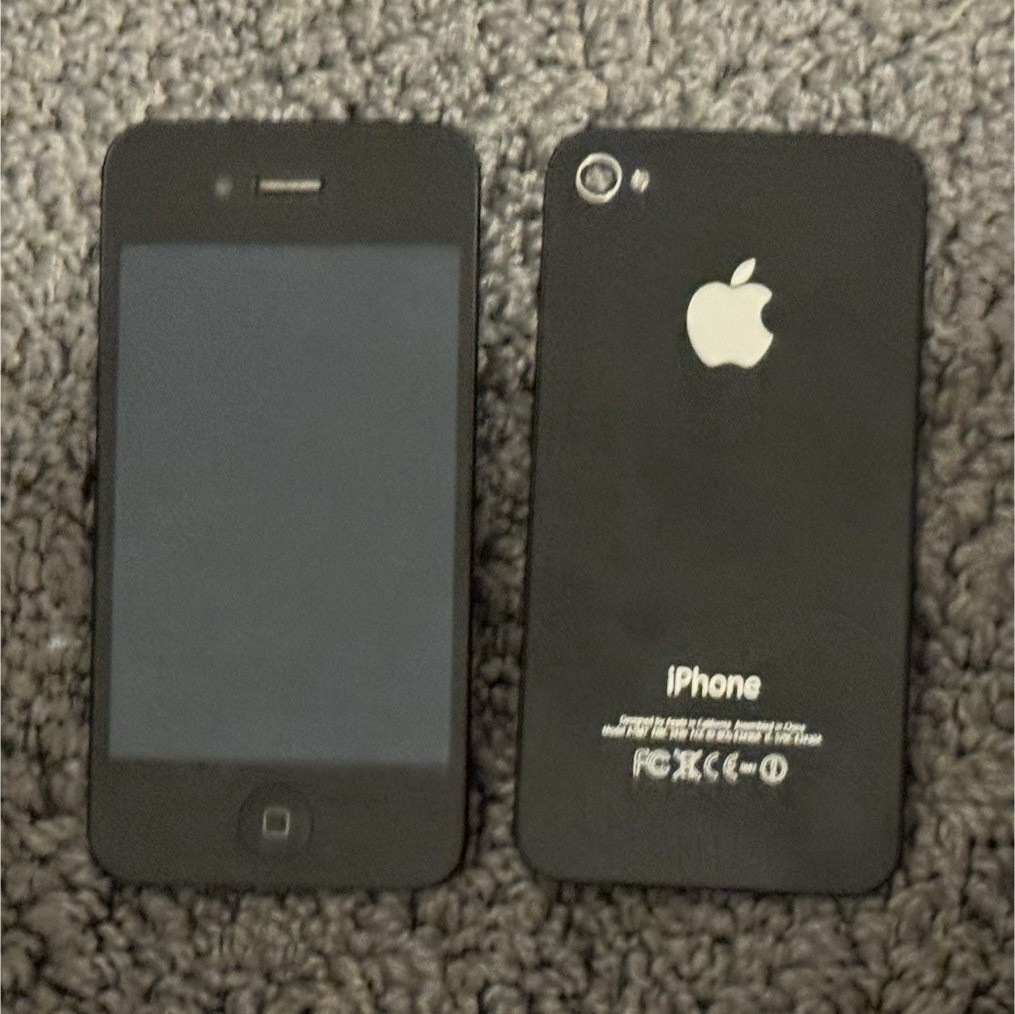 Apple Black Screen & Back Cover Replacement Parts for iPhone 4S