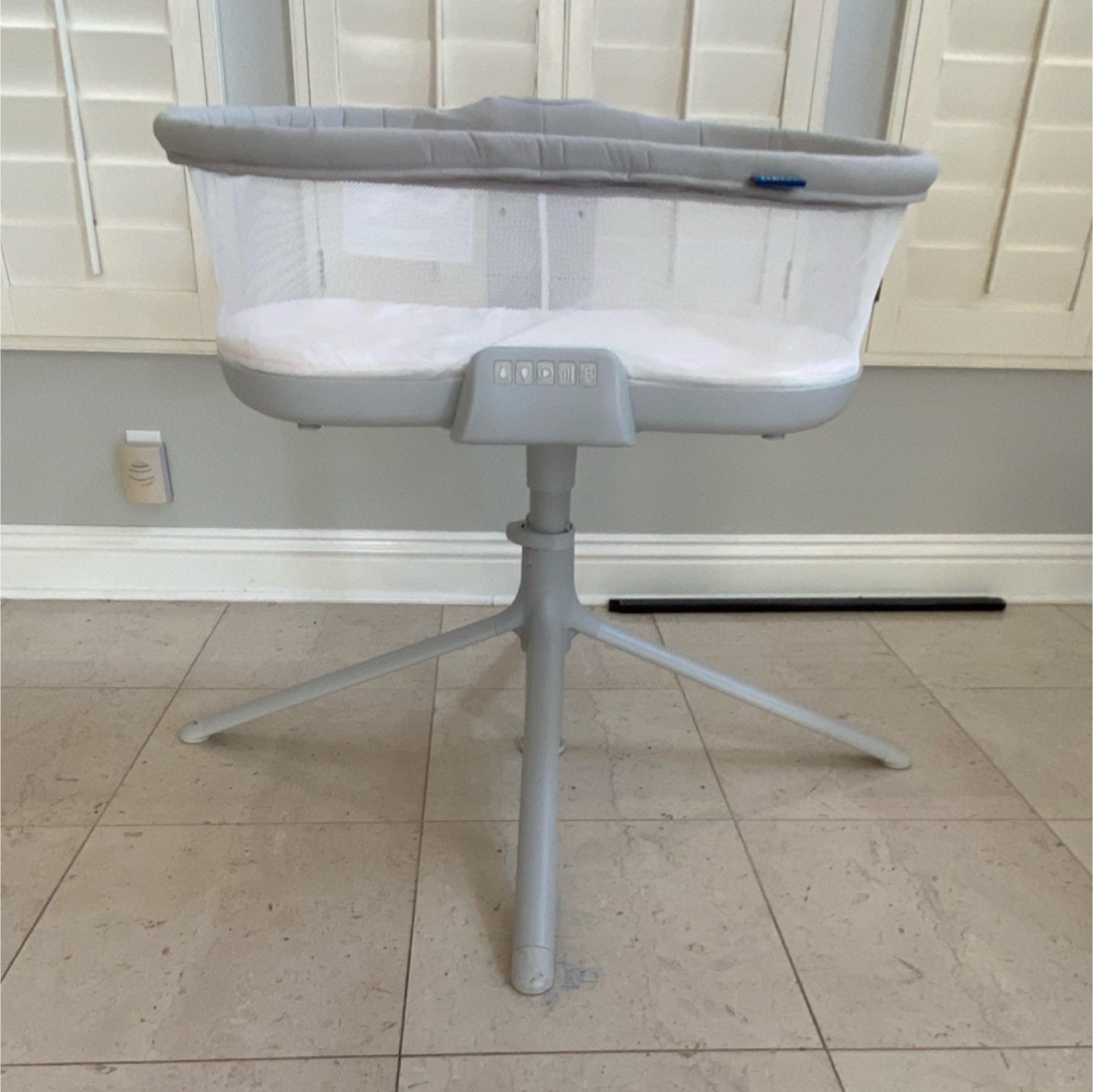 HALO Baby Bedside Sleeper Gray with Breathable Mesh Sides & Height Adjustment
