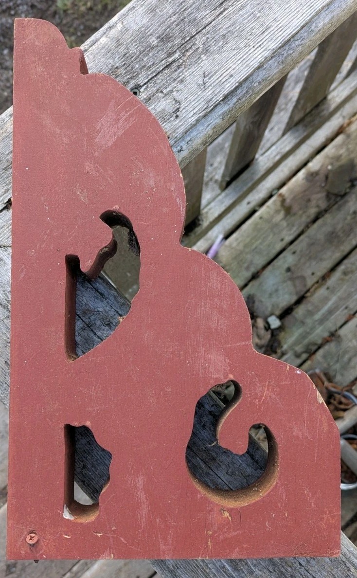 Ornate Burgundy Corbel One PieceWood Architectural Salvage Abt 16"x10"x2"