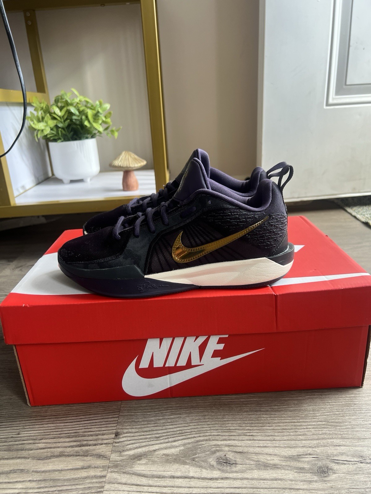Size 5 (GS) Nike Sabrina 2 “KC Broken Records” FZ7302-500