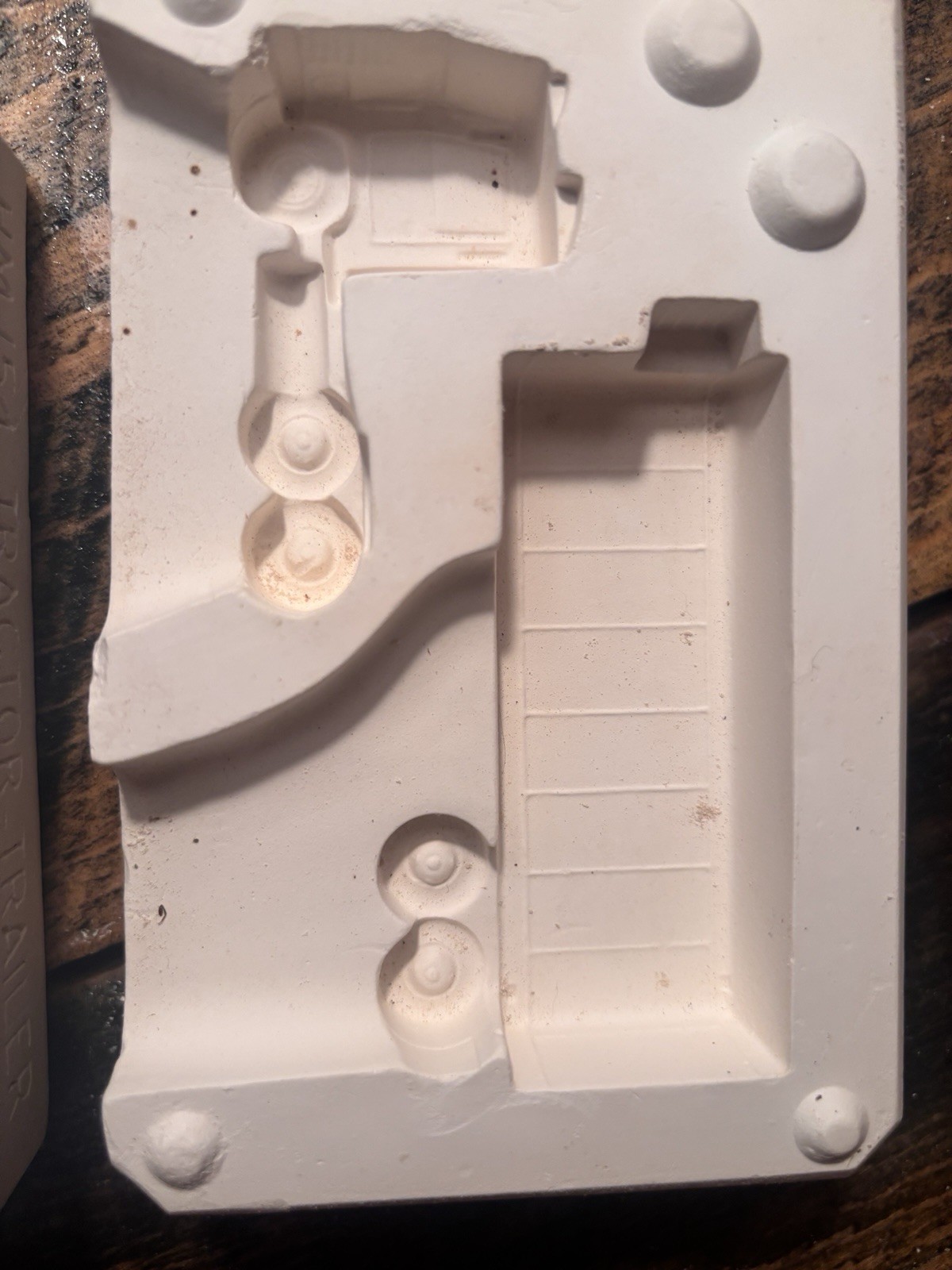 Duncan Enterprises Hm-154 Tractor Trailer Ceramic Slip Mold