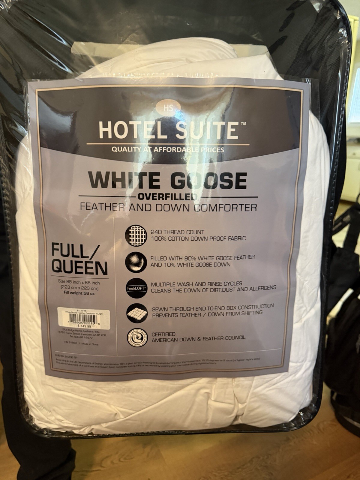 Hotel Suite White Goose Feather Down Overfilled Quilted Comforter Full/Queen