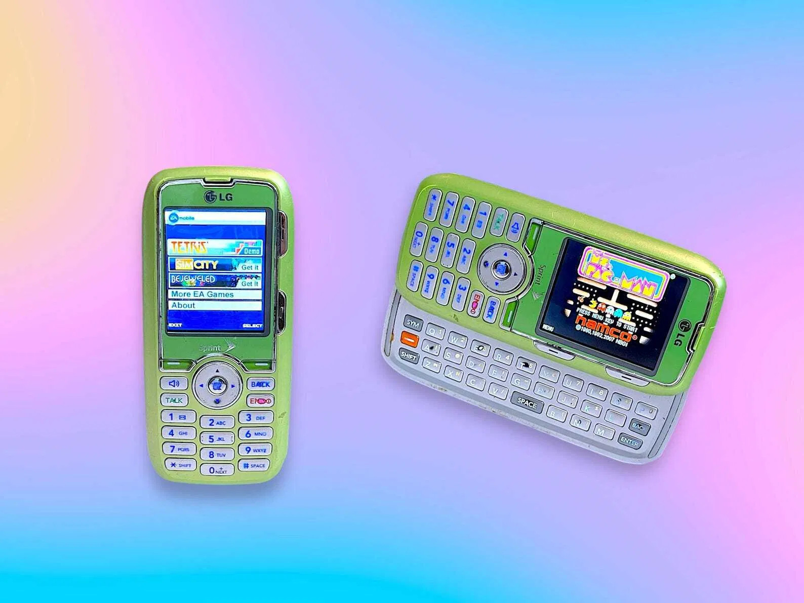 Vintage Y2K Green LG Keyboard Slide Mobile Cell Phone.Works.