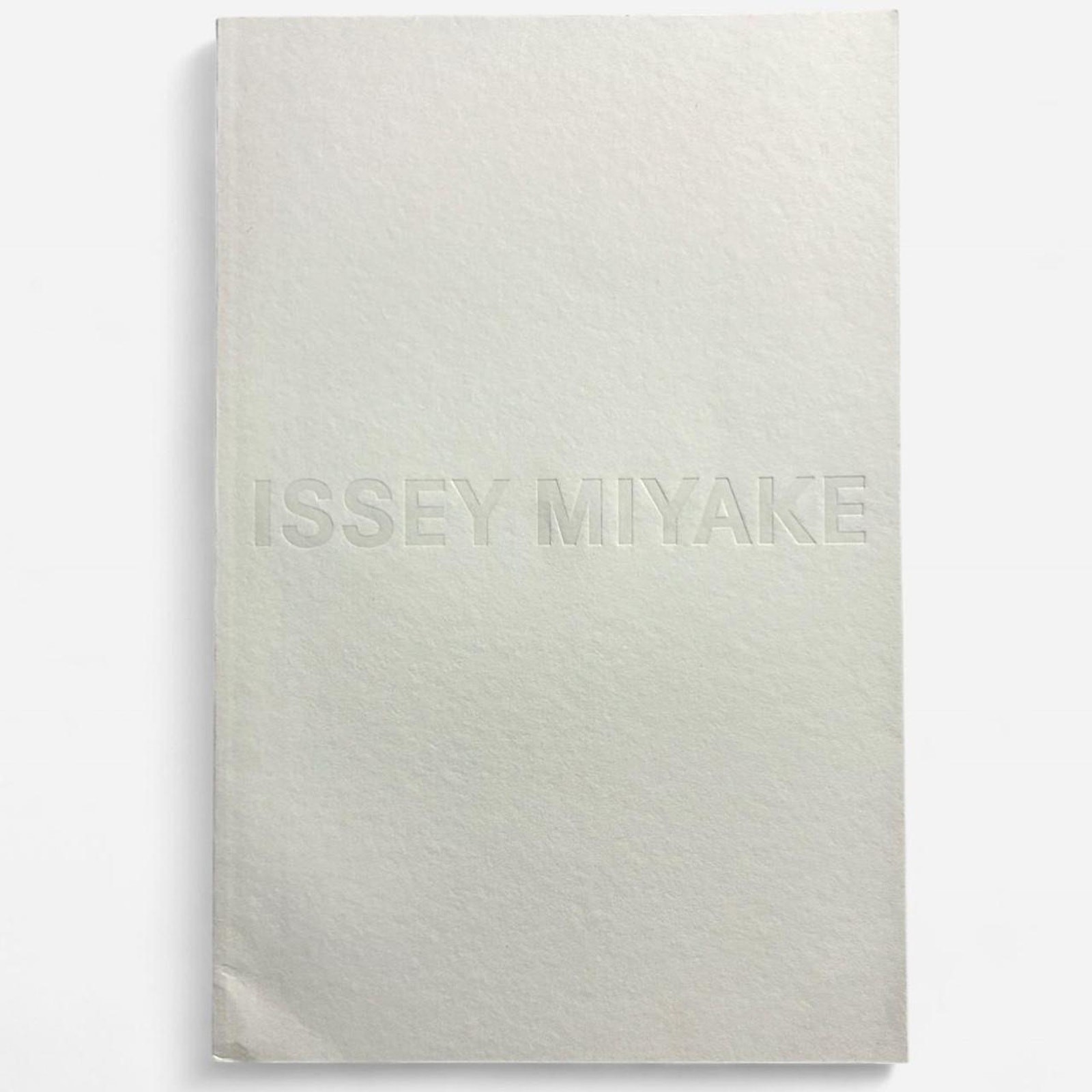 Issey Miyake spring summer 2024 look book catalog