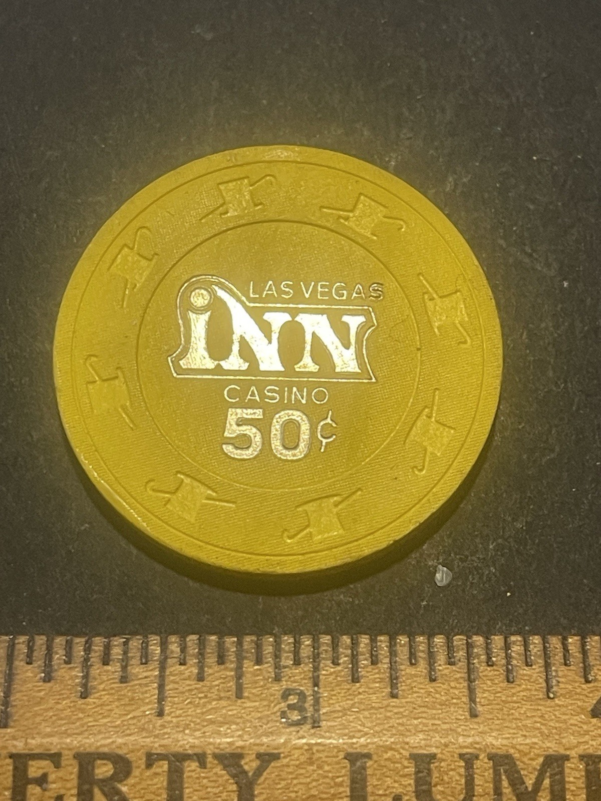 $0.50 cent Las Vegas Inn Casino Chip Las Vegas NV