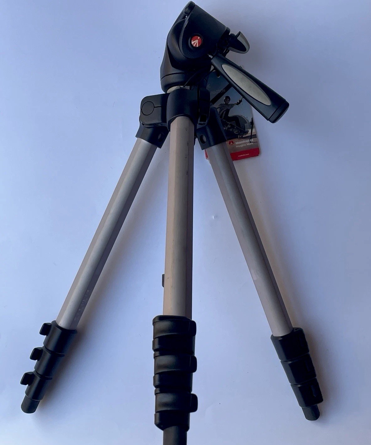 Manfrotto 390 MK394-H Compact Aluminum Tripod + Carrying Case