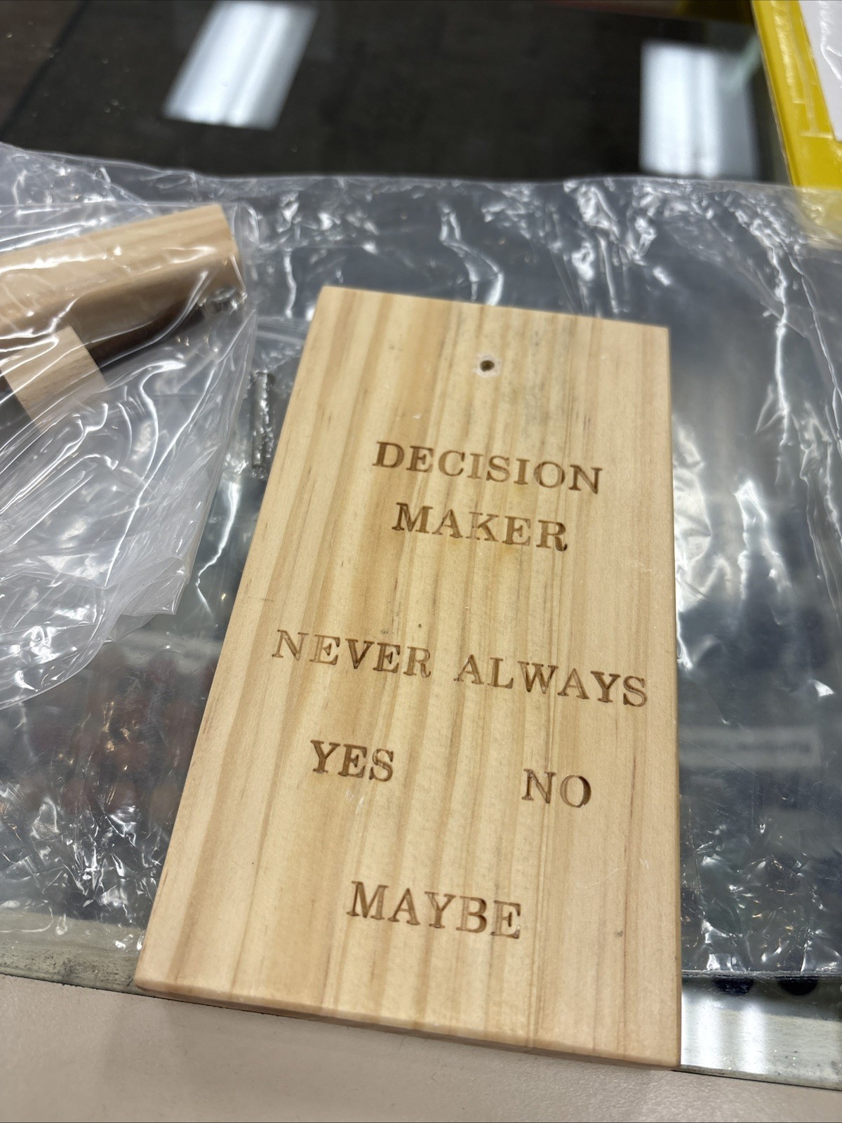 Wooden Magnetic Decision Maker Innovative Oscillating Magnetic Selector Swin NY