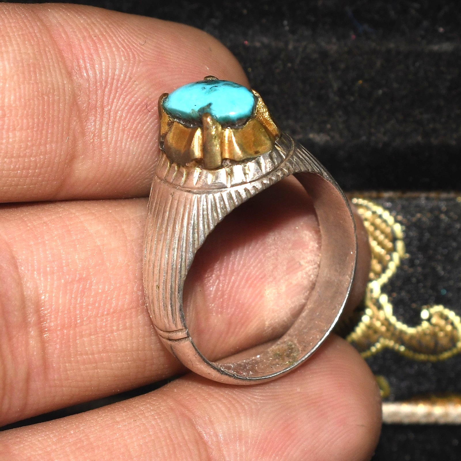 Rare Antique Old Near Eastern Solid Silver ring with Turquoise stone Bezel